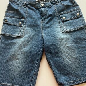 EUC Women's HIPSTAR Stylish Blue Denim Shorts Size 20 🔥🔥 (D2)